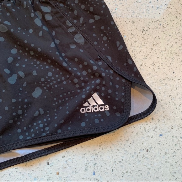 Adidas Patterned work out shorts with pockets - Picture 4 of 7